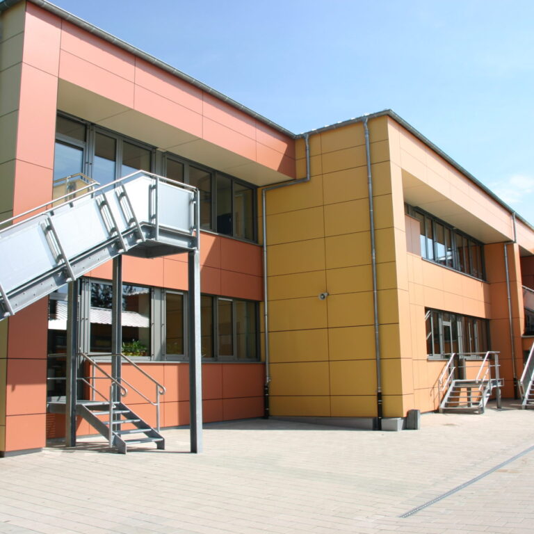 Veit vom Berg Schule Hochdruck-Schichtpressstoffplatten (HPL)