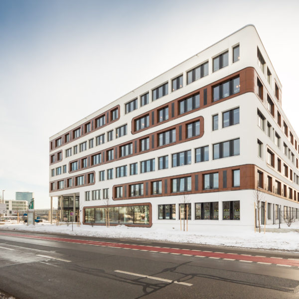 Domakstr. Putz und Aluminium Verbundmaterial Fassade Alucobond