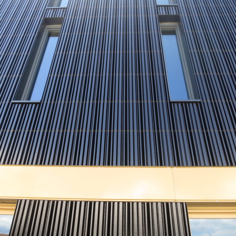 Islamisches Zentrum Deggendorf Zeigel-Fassade