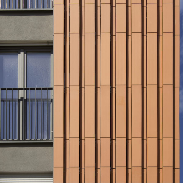 Residenz Dresden Hinterlüftete Keramik Fassade Terrart-Large NBK