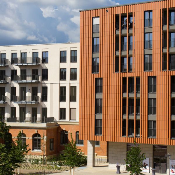 Residenz Dresden Hinterlüftete Keramik Fassade Terrart-Large NBK