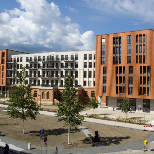 Residenz Dresden Hinterlüftete Keramik Fassade Terrart-Large NBK