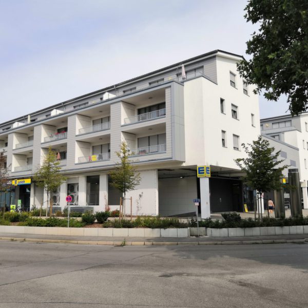 Wohn- und Geschäftsgebäude Maisach Faserzement Fassade Eternit Cedral u. Textura Wohn- und Geschäftsgebäude Maisach Faserzement Fassade Eternit Cedral u. Textura